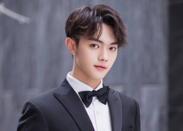 综艺比力容易看清一个明星 杨幂赵丽颖最近翻车 而且被网友吐槽:hth官网入口(图6)
综艺比力容易看清一个明星 杨幂赵丽颖最近翻车 而且被网友吐槽:hth官网入口(图6)