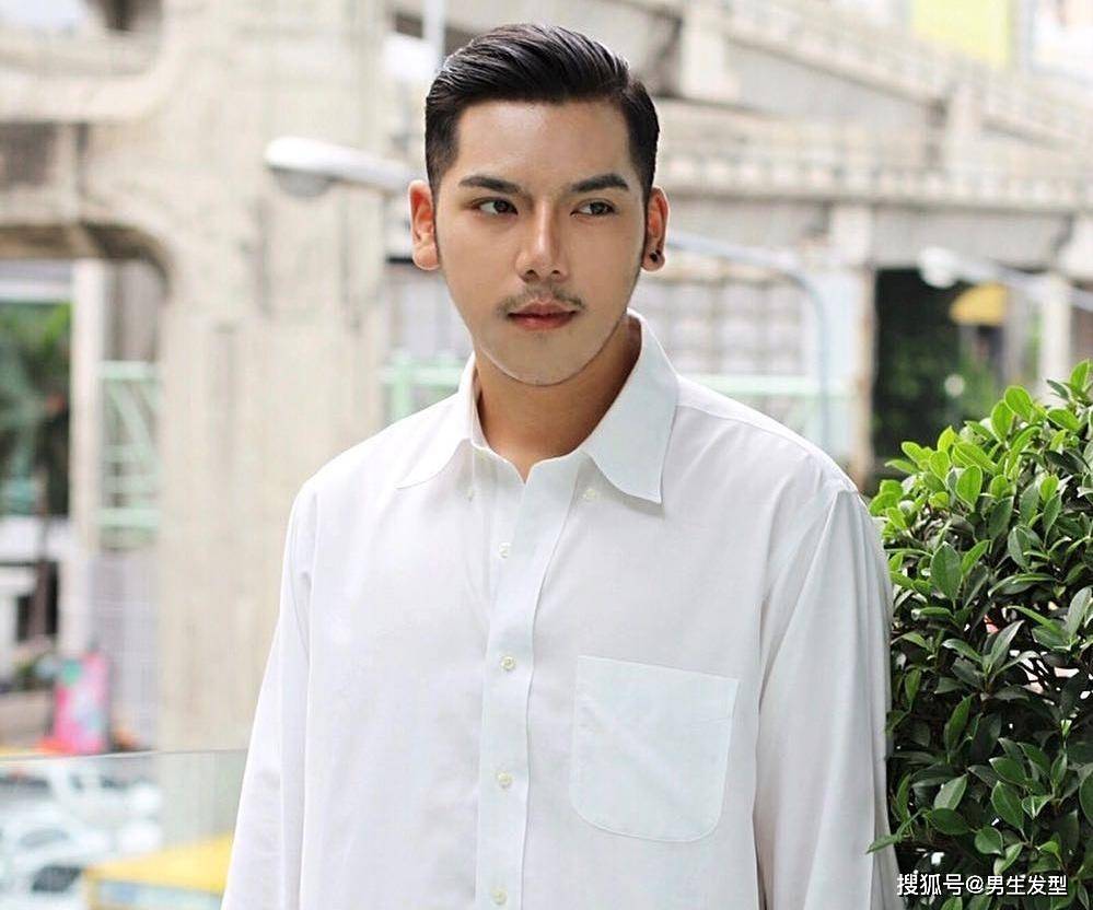 ‘hth官网入口’
男生“短发”不要乱剪 4款清爽帅气发型值得实验 不帅你打我(图5) ‘hth官网入口’
男生“短发”不要乱剪 4款清爽帅气发型值得实验 不帅你打我(图5)