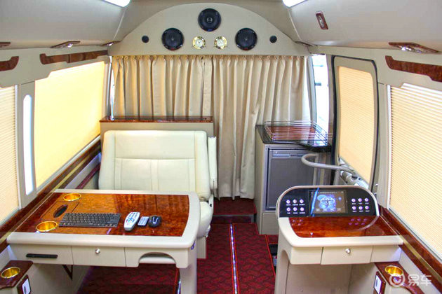 【hth官网入口】南阳市方城县实验初中优秀教师走进尤庄校区授课(图1) 华体会体育hth官方网站