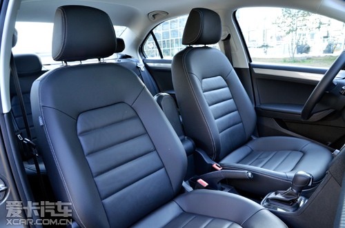 中牟县晨阳路学校:举行“魅力晨阳”教职工排球比赛开幕式‘华体会体育hth官方网站’(图2) hth官网入口