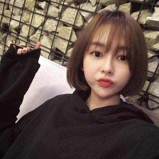 “华体会体育hth官方网站”
春明不觉晓丨2020可爱短发发型 超级无敌减龄显嫩(图7) “华体会体育hth官方网站”
春明不觉晓丨2020可爱短发发型 超级无敌减龄显嫩(图7)