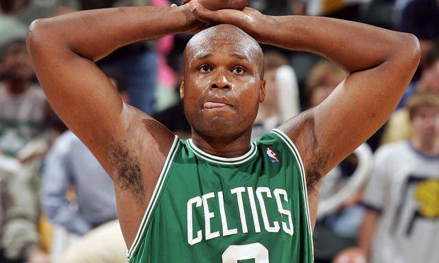 刚退役就破产!盘货NBA最悲凉的十名球星 姚明老年老上榜!‘hth官网入口’(图3)
刚退役就破产!盘货NBA最悲凉的十名球星 姚明老年老上榜!‘hth官网入口’(图3)