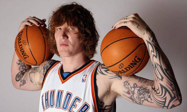 刚退役就破产!盘货NBA最悲凉的十名球星 姚明老年老上榜!‘hth官网入口’(图2)
刚退役就破产!盘货NBA最悲凉的十名球星 姚明老年老上榜!‘hth官网入口’(图2)