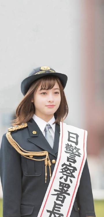 华体会体育hth官方网站-
再次上脚两款李宁最新篮球鞋 他会是韦德的“接棒人”吗?(图2) hth官网入口