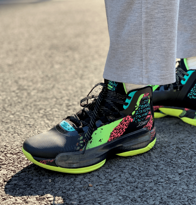 “华体会体育hth官方网站”
双版本另有隐藏彩蛋?!这个系列球鞋也是林书豪的战靴之一...(图11) “华体会体育hth官方网站”
双版本另有隐藏彩蛋?!这个系列球鞋也是林书豪的战靴之一...(图11)